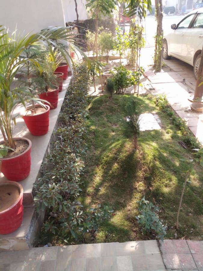 Serene Villa Homestay - Greater Noida Exteriér fotografie